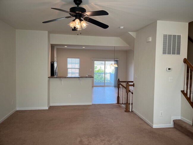 Building Photo - 1253 Elderslie Ln