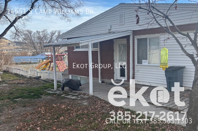 Building Photo - 14551 S Camp Williams Rd