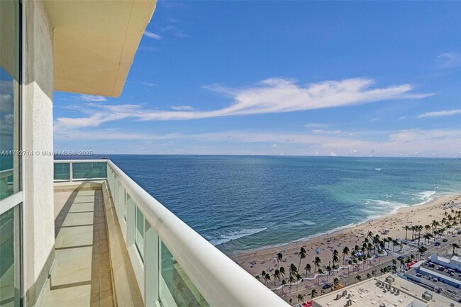 Building Photo - 101 S Fort Lauderdale Beach Blvd