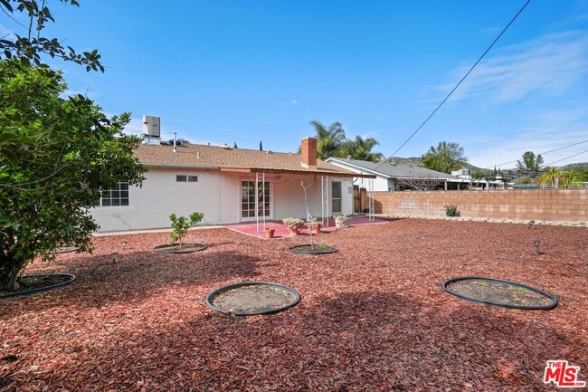 Building Photo - 6558 Neddy Ave