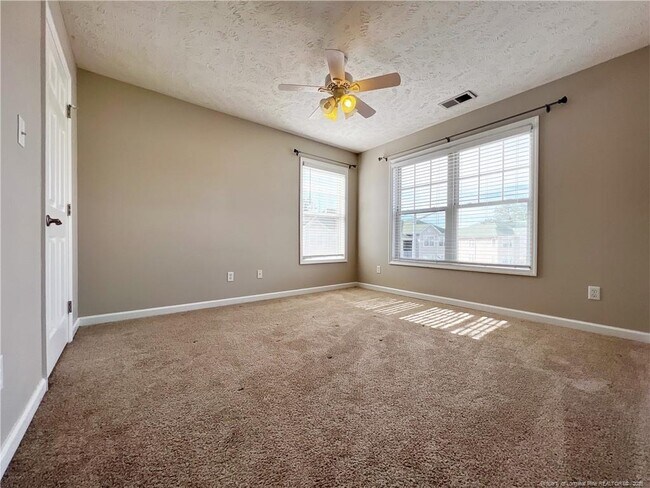 Building Photo - 3330 Harbour Pointe Pl