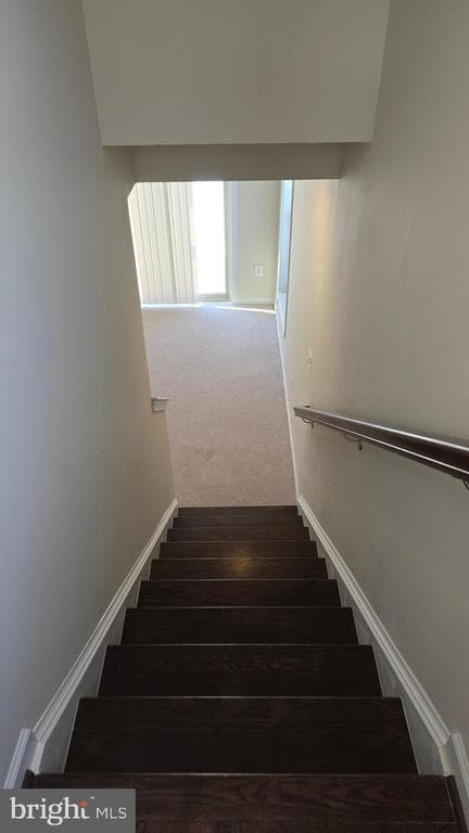 Building Photo - 6634 Bartrams Forest Ln