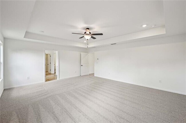 Building Photo - 564 Silverleaf Trl
