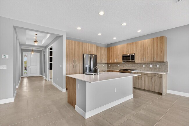 Building Photo - 12719 SW Blue Mangrove Pkwy