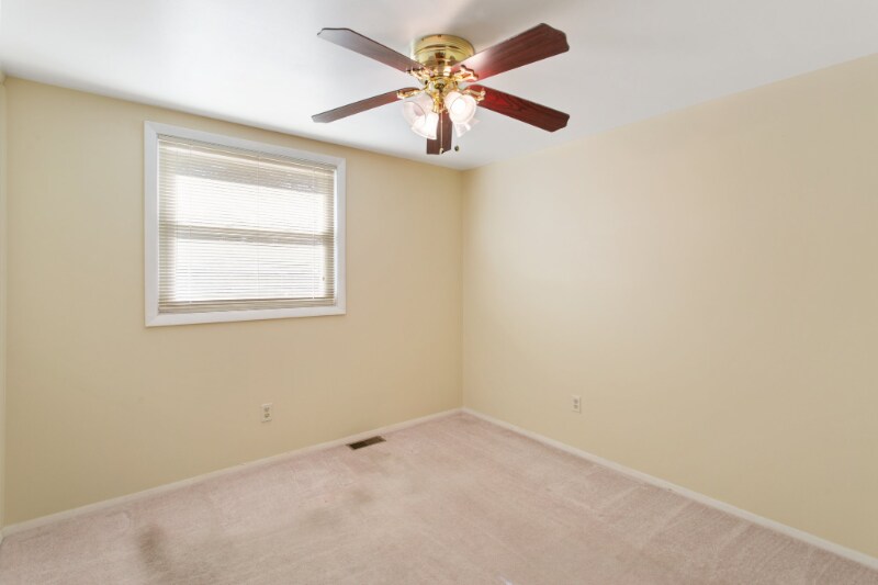 Building Photo - 1409 Seward Dr