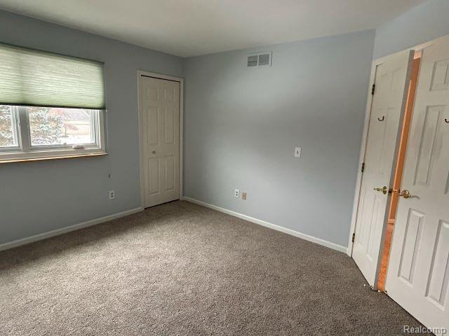 Building Photo - 8767 Townsend Dr