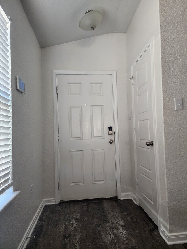Building Photo - 2135 Firefall Dr