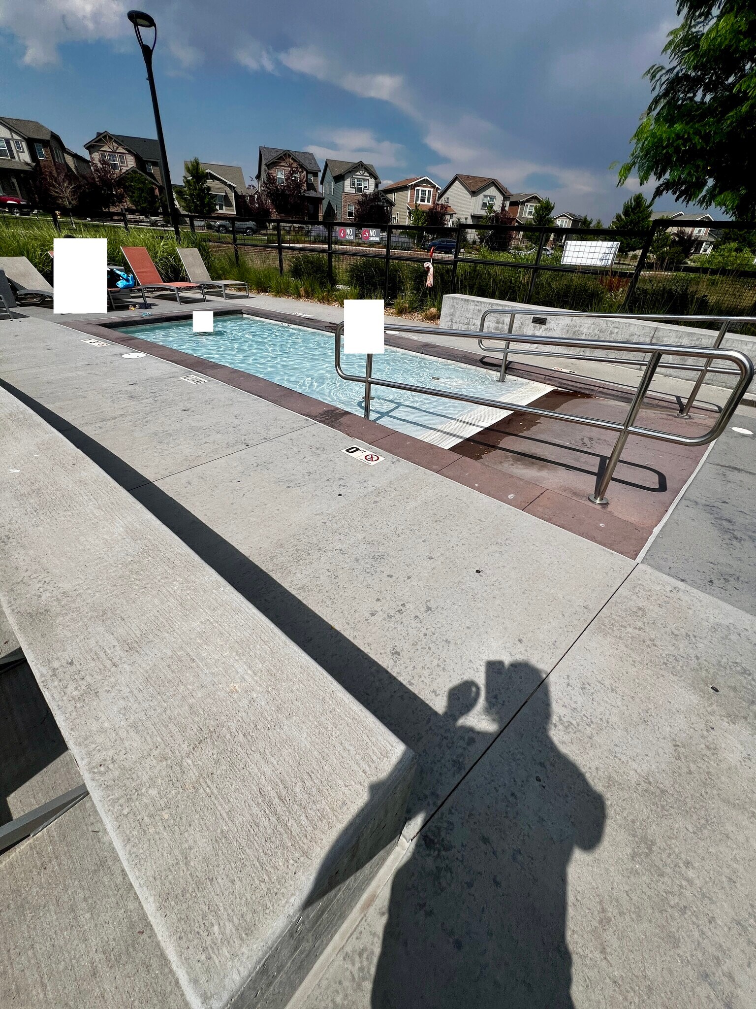 Building Photo - 16061 Bolling Dr