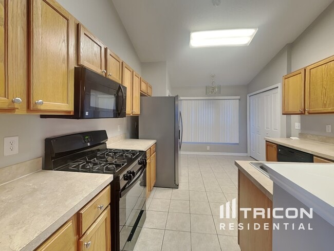 Building Photo - 3602 Heron Island Dr