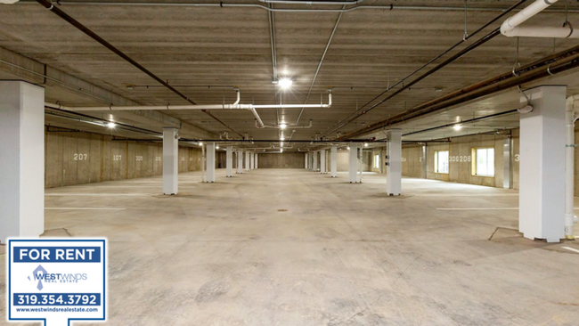 Building Photo - $1,295 | 1 Bedroom, 1 Bathroom Condo | No ...