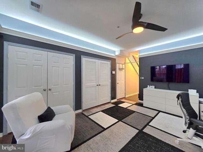 Building Photo - 5300 Arapaho Ln