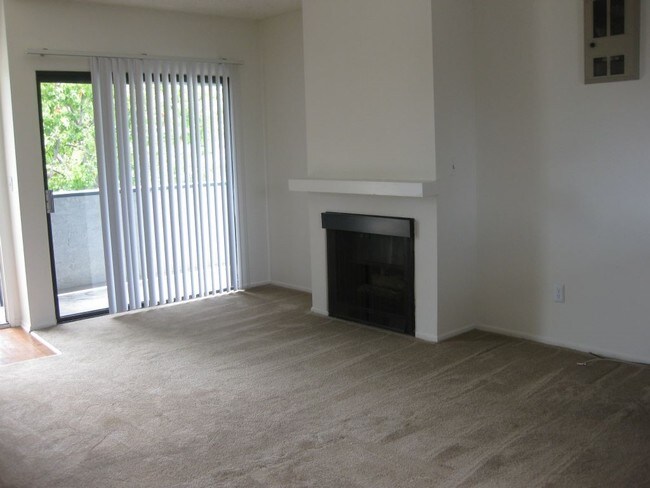 Living Room - Delaware Pines