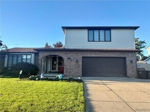 Building Photo - 94 S Prince Dr