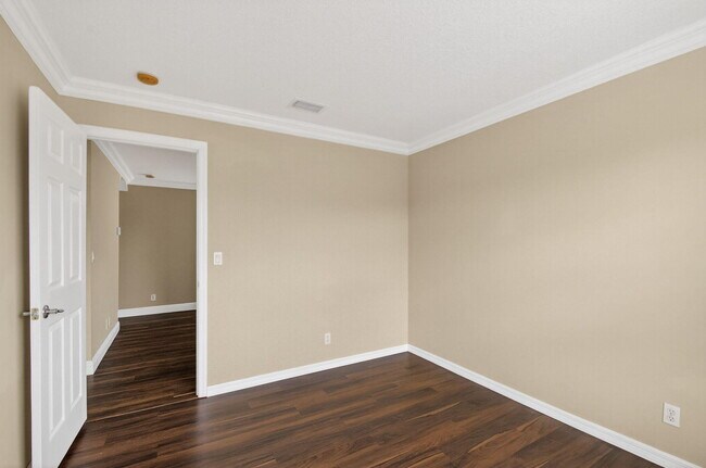 Building Photo - 1756 Pierside Cir