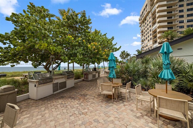 Building Photo - 5000 N Ocean Blvd