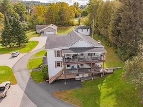 Building Photo - 54 Mill St