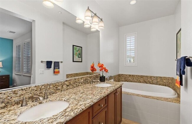 Building Photo - 71 Brownstone Way