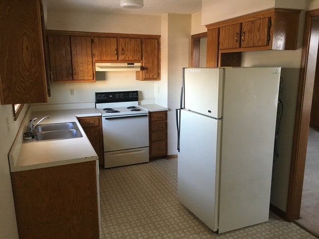 Building Photo - 503 Streck Ln