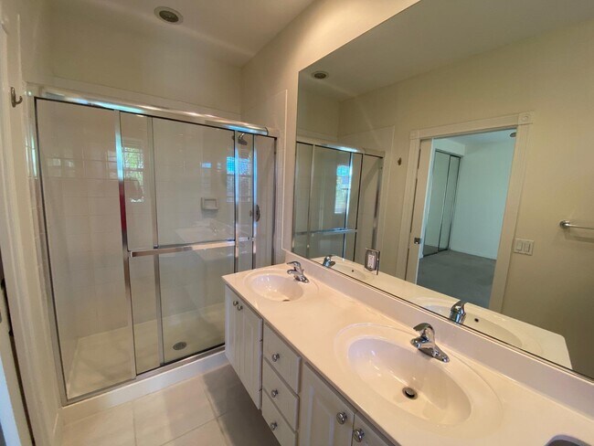 Building Photo - 7803 Bergamo Ave