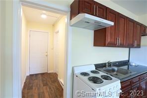 Building Photo - 982 Dixwell Ave