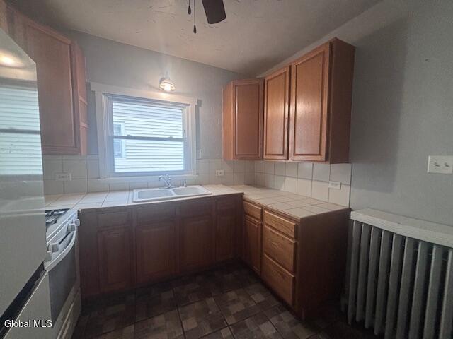 Building Photo - 17 Cuyler Ave