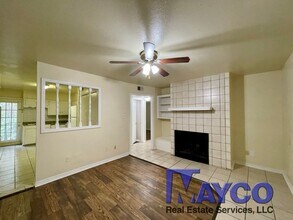 Building Photo - 2 bdrm 1 bth at Grand Oaks Apts.