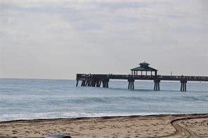 Building Photo - 1962 NE 7th St