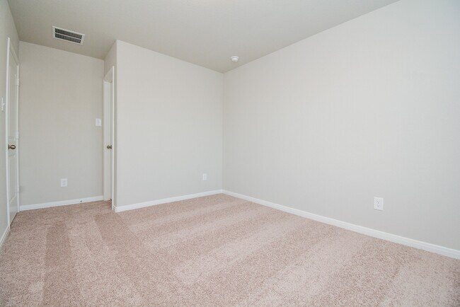 Building Photo - 24623 Signorelli Way