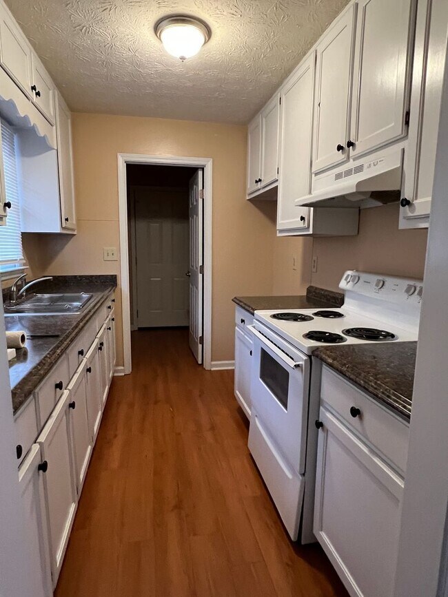 Building Photo - Location! Location! Location!