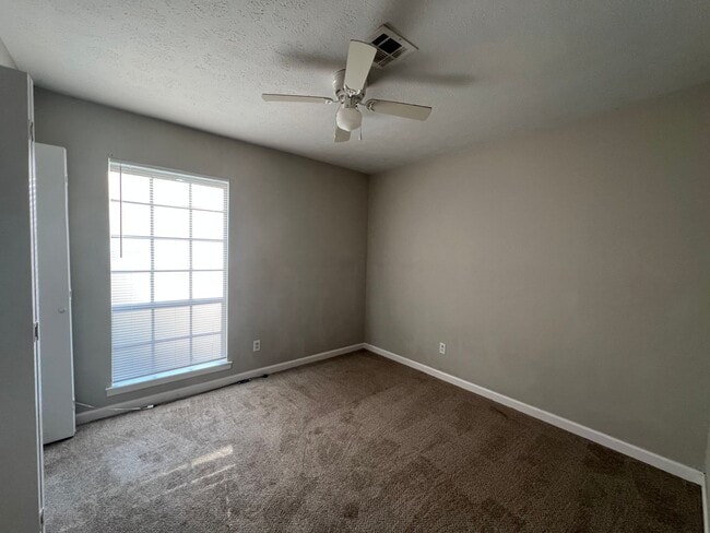 Building Photo - Home for rent in Prattville