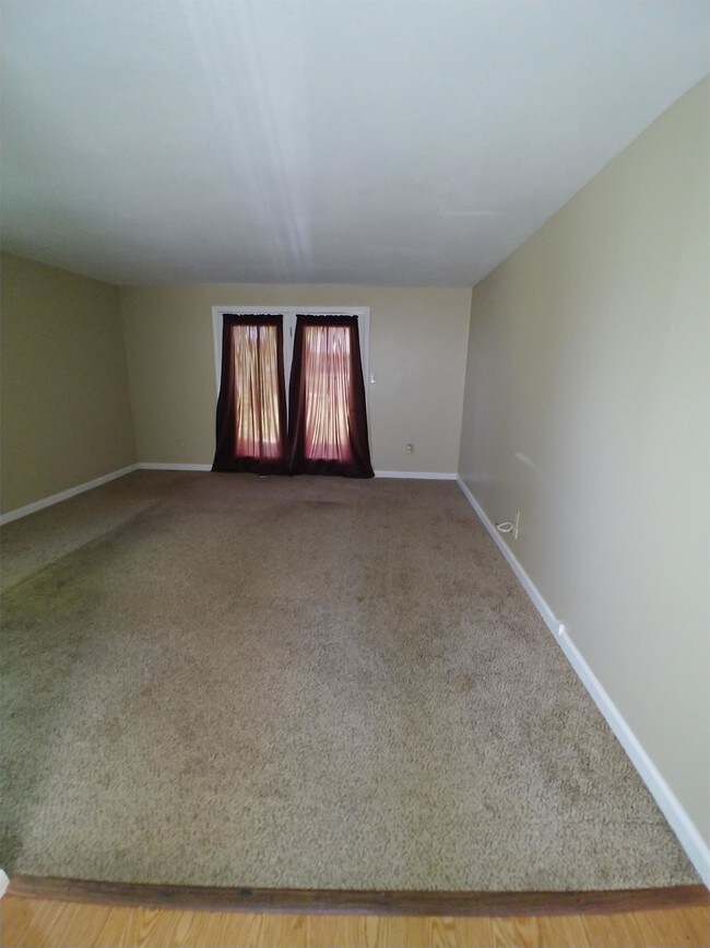 Building Photo - 3310 Hobson Rd