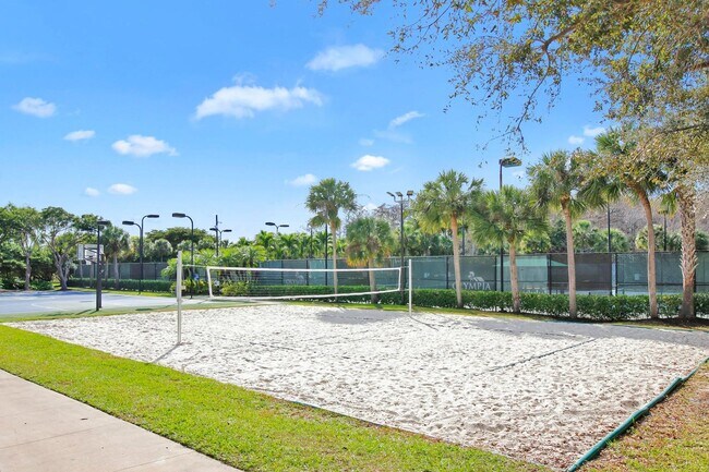 Building Photo - 9022 Dupont Pl