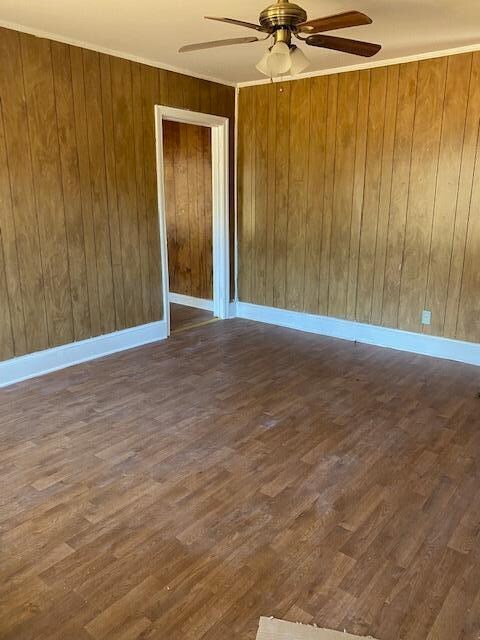 Building Photo - 401 Albert Dr