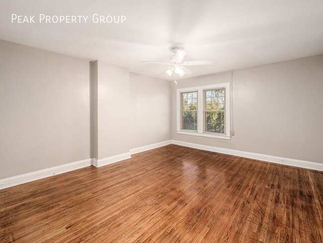 Building Photo - 1425 Northwest Blvd