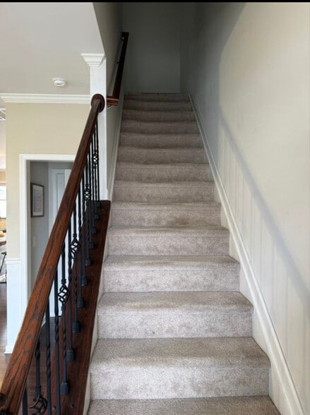 Building Photo - 456 Spring Gardens Drive