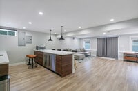 Building Photo - 3 Chapel Way