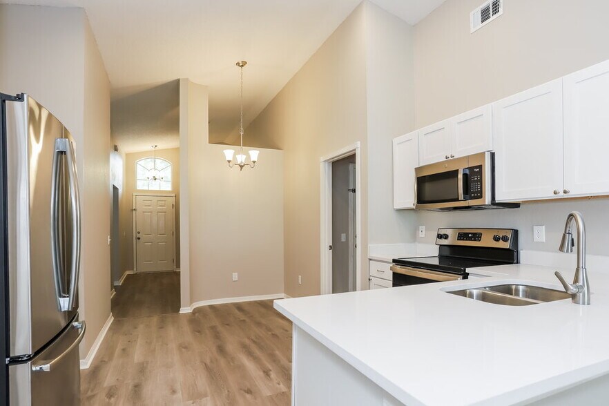 Building Photo - 416 Sangria Dr