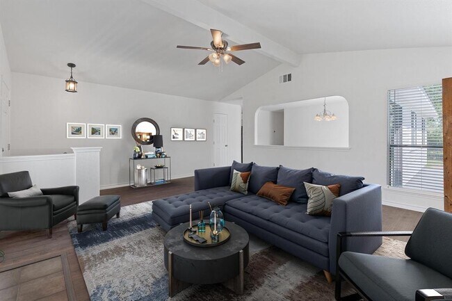 Building Photo - 11500 Ruffed Grouse Dr