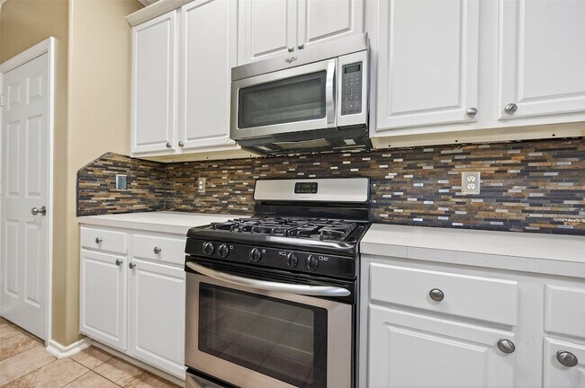 Building Photo - 54 Blue Creek Pl
