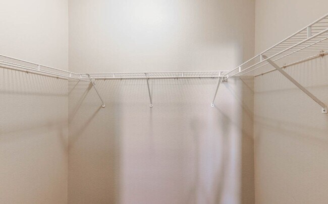 Building Photo - 2 Suite 1st Floor Condo In Gated Northwest...