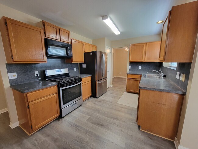 Building Photo - 7519 Redman Pass