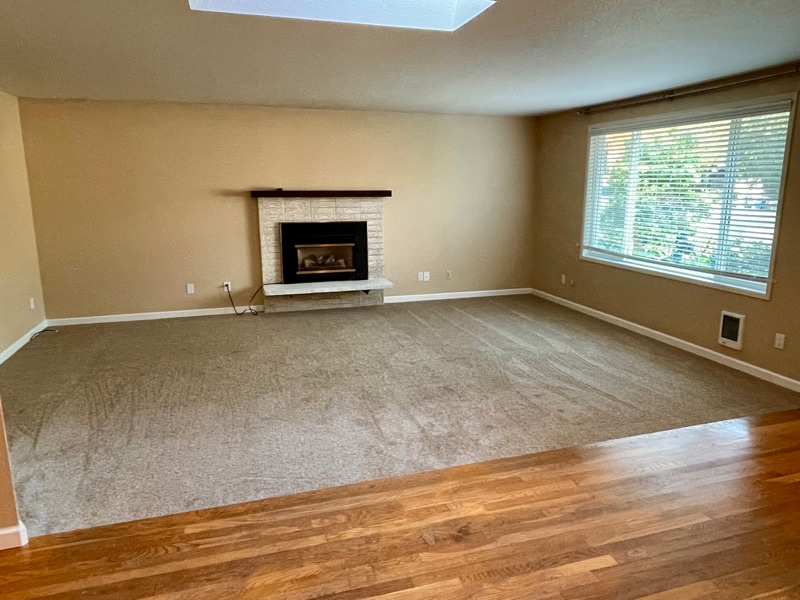 Building Photo - 1145 SW Leschi Dr