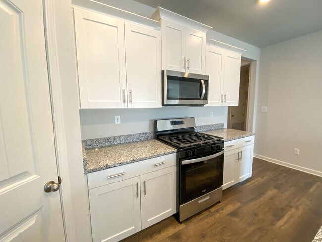 Building Photo - 4 bed 2 bath home built in 2023 in Somerville