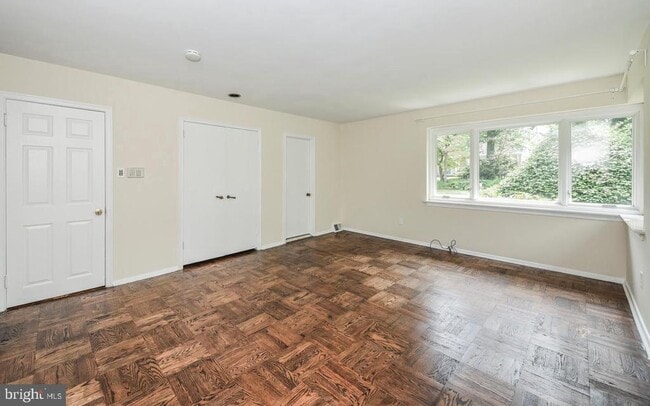 Building Photo - 8104 Heacock Ln