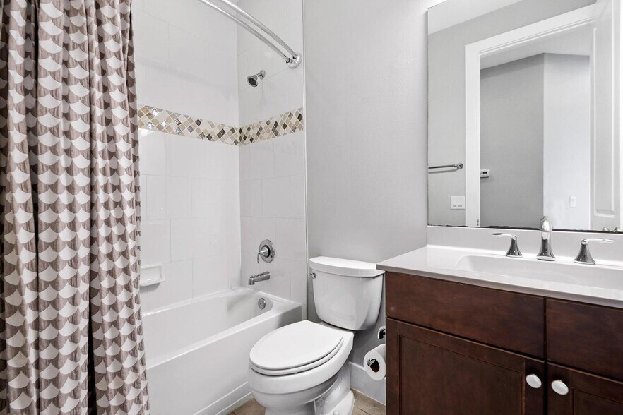 Building Photo - 4083 Faraday Way