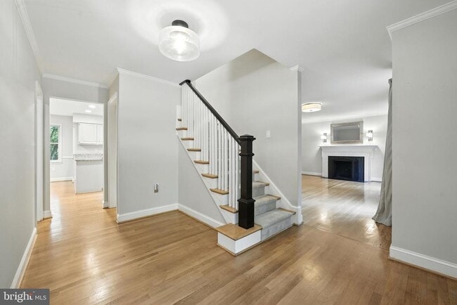 Building Photo - 10198 Cedar Pond Dr