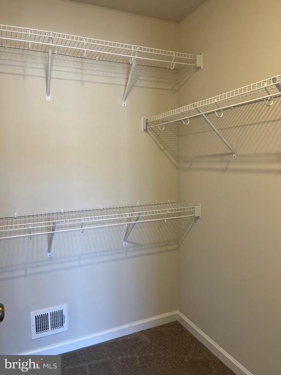 Building Photo - 121 Canning Rd