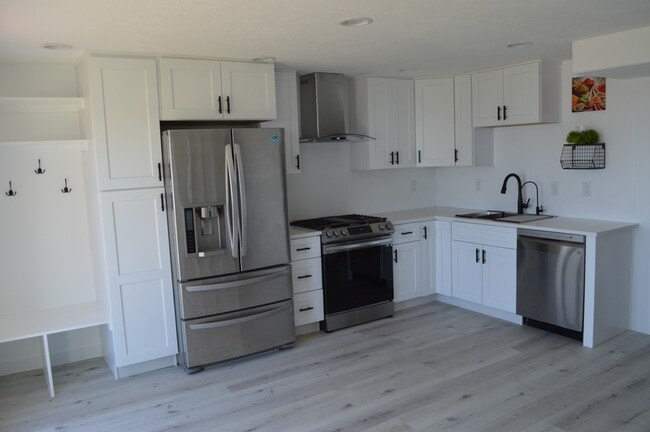 Building Photo - 3584 S Marsh Hawk Dr