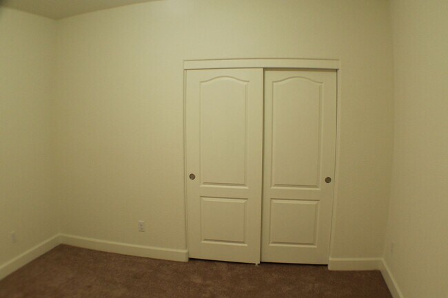 Building Photo - Lennar Home for Rent in Damante Ranch