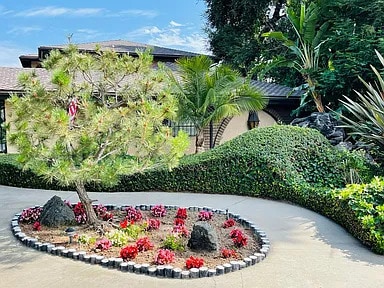 Building Photo - Villa Valencia Apartments